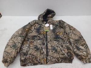 lot 10163 image: Burly Camo, Camouflage Puffer Jacket w Hood, LG size