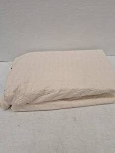 lot 11828 image: Avocado Organic Cotton King Coverlet