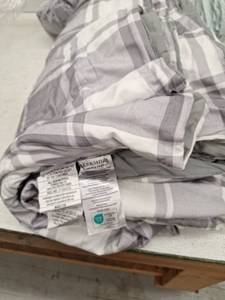 lot 11839 image: Berkshire Blanket Queen Comforter Set Gray White Striped