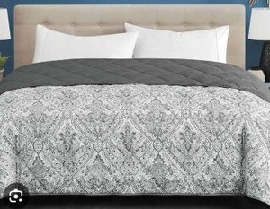 Seasons Collection Down Alternative Blanket Queen 98x90