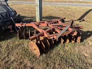 lot 98 image: 6ft disk for tractor