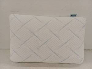 lot 11886 image: Serenity by Tempur-Pedic Contoured Memory Foam Pillow