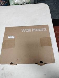 lot 1041 image: Wall Mount TV Bracket w Hardware & Installation Frame