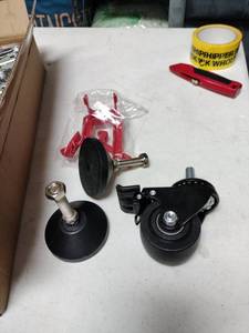 lot 1060 image: swivel caster wheels and adjustable leveling feet with threaded stems