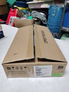 lot 1122 image: Elo IDS03S Wall Mount Kit Assembly Instructions