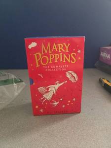 lot 1361 image: Mary Poppins The Complete Collection by P.L. Travers 5-Book Box Set - Retail $0