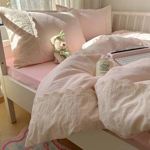 lot 1525 image: LifeTB Pink Gingham Duvet Cover Full Size 3 Pieces Romantic Lace Duvet Cover Pink Plaid Checkered Comforter Cover with 2 Pillowcases Soft Breathable Microfiber Grid Farmhouse Plaid Bedding Set - Retail $45