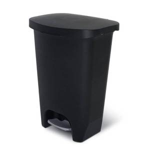 lot 59818 image: Glad Garbage Can Plastic Black 13 Gallon Indoor Rectangle Step Pedal - Retail $38