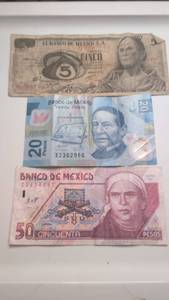 lot 510 image: Banco de Mexico Currency Lot 5 Pesos 20 Pesos 50 Pesos