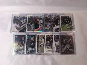 lot 1300 image: Team Lot Chicago White Sox Baseball Trading Cards - 13 ct