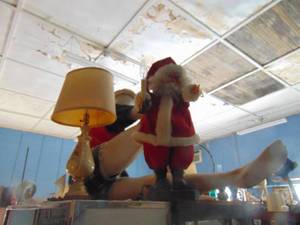 lot 3484 image: Santa Clause Figure - Electric