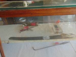 lot 3501 image: Machete - Stove Prod and More