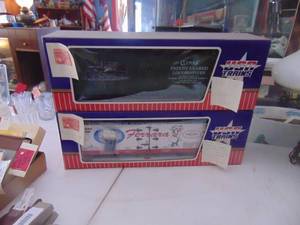 lot 3521 image: Pair of NIB Large Scale Train Cars