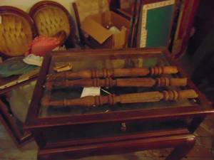 lot 3947 image: 3 ClawGlass Ball Table Legs