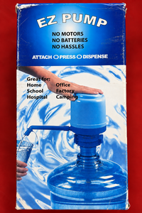 lot 1078 image: EZ Pump PU110 Manual Water Bottle Dispenser Pump -No Batteries or Electricity Required&nbsp