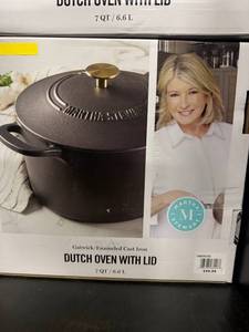lot 1134 image: Martha Stewart Gatwick 7-Qt Enameled Cast Iron Dutch Oven w Lid-Matte BlackGold