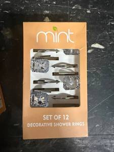 lot 1144 image: Mint Set of 12 Square Crystal Decorative Shower Curtain Rings -Silver Tone