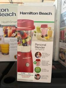 lot 1146 image: Hamilton Beach 14-Oz Personal Blender w Travel Lid-Red&nbsp