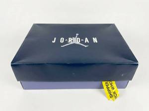 lot 63951 image: Jordan Air Jordan 11 Retro Low Diffused Blue - Size 11  Retail $190