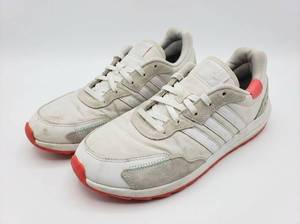 lot 63961 image: Adidas Womens Retrorun Sneakers - 9.5