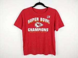lot 63981 image: Kansas City Chiefs Super Bowl LIV Champions Red Graphic T-Shirt