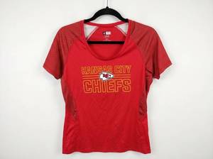 lot 63983 image: NFL Team Apparel Kansas City Chiefs Womens TX3 Cool Short Sleeve Shirt Size L