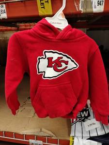 lot 63988 image: Outer Stuff Kansas City Chiefs Kids Pullover Hoodie Red Size 2T