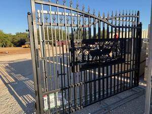 lot 10419 image: Unused 20ft Metal Farm Driveway Gate Set - Deer Design