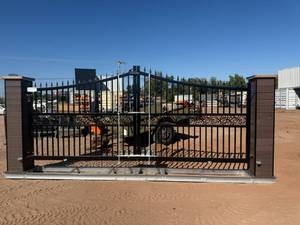 Unused 20ft Electric Double Swing Driveway Gate with Remote (DG17CAO-P40MSH-DZ)