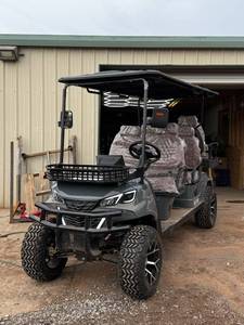 lot 10334 image: Unused SDLANCH 6-Seat Electric Golf Cart (SDLGC100)