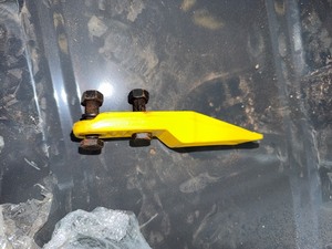 lot 10295 image: Unused ZJG Mini Excavator Bucket Tooth - One Tooth in This Lot