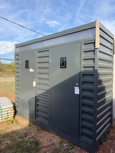 lot 10329 image: Unused Container Portable Toilet - 3.6ft x 9.8ft (C300D)