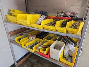lot 14837 image: Assorted Hardware Fasteners Bolts Screws Nuts Lot