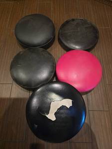 lot 18626 image: (5) Bar Stool Seat Tops&nbsp