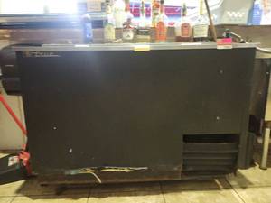 lot 12663 image: True Commercial Undercounter Refrigerator  Model TD-50-18