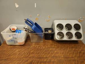 lot 12749 image: Assorted Kitchen Lot  Silverware Holders, Ice Scoop &amp More
