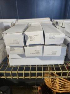 lot 18723 image: (12) Blackwood Industries Dinner Knife Item 600129 1 Dozen Per Box