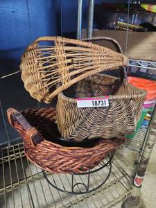 lot 18731 image: Assorted Wicker Basket Lot w Handles and Black Wire Stand