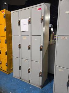 lot 12878 image: 9-Door Coin-Operated Locker Unit, 3 Columns x 3 Tiers, Gray Steel