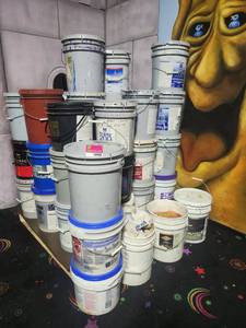 lot 14908 image: Lot of 5-Gallon Pails Sherwin-Williams ProMar 200, PVA Primer & Tnemec