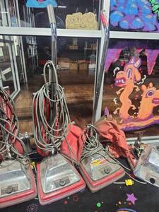 lot 14923 image: Sanitaire Heavy Duty Commercial Upright Vacuum Cleaners w Cloth Bag