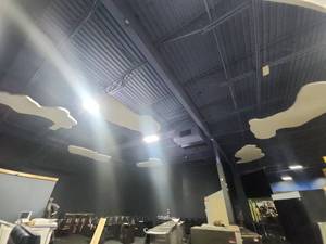 lot 14929 image: Suspended Cloud-Shaped Foam Panel Decor Piece, Cream Color