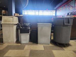 lot 18743 image: Lot of Assorted Plastic Trash Receptacles Incl. Rolling Round Can