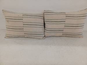 lot 12148 image: Striped Decorative Throw Pillows, 2 Pack