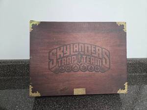 lot 5 image: Skylanders Trap Team Collectors Box with Portal and Figures