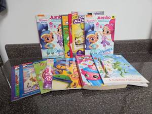 lot 7 image: Childrens Coloring and Activity Books Lot of Books Nickelodeon Crayola