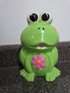lot 42 image: F.A.B. Starpoint Green Frog Coin Bank Toy Figure