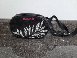 lot 47 image: Victorias Secret Black Feather Belt Bag with Strap