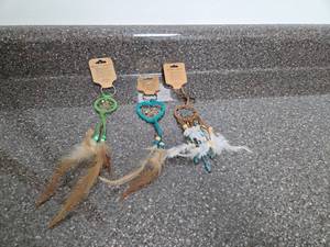 lot 61 image: KC Gifts Dream Catchers Keychain Set 3-Pack Hand Crafted