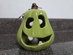 lot 69 image: Green Pumpkin Halloween Light-Up Decoration